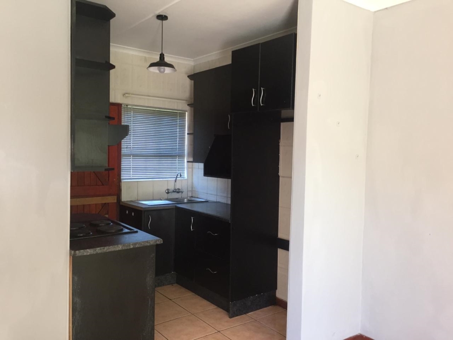 To Let 3 Bedroom Property for Rent in Amalinda Eastern Cape